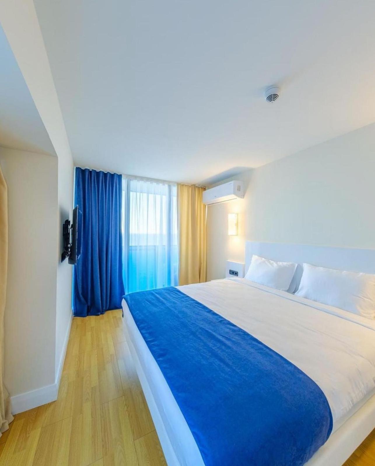 Luxury Panorama Sea View Apartment & Central Batoumi Extérieur photo