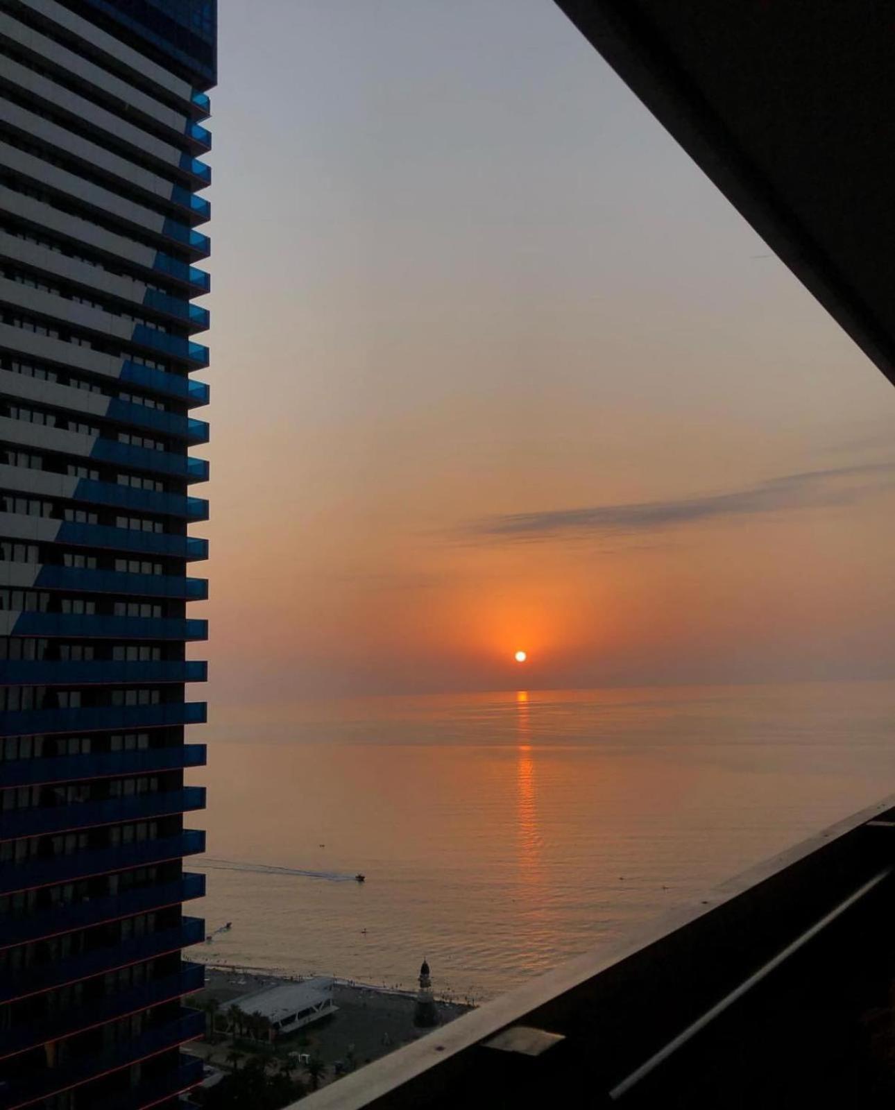 Luxury Panorama Sea View Apartment & Central Batoumi Extérieur photo